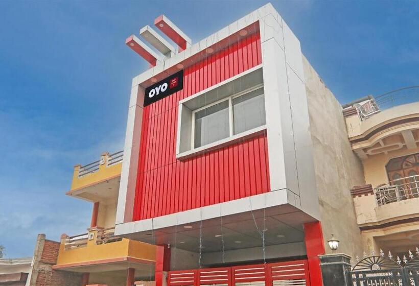 בית מלון כפרי Golden Inn