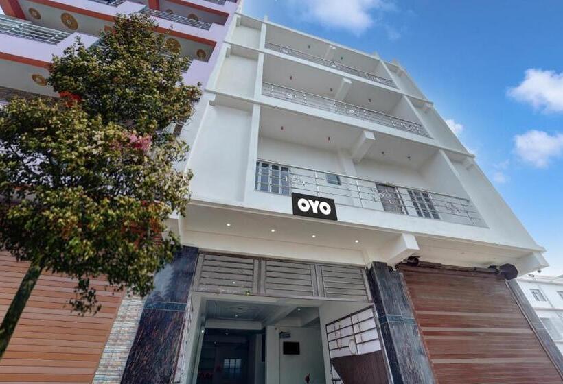 Oyo Flagship Hotel Sangam Palace