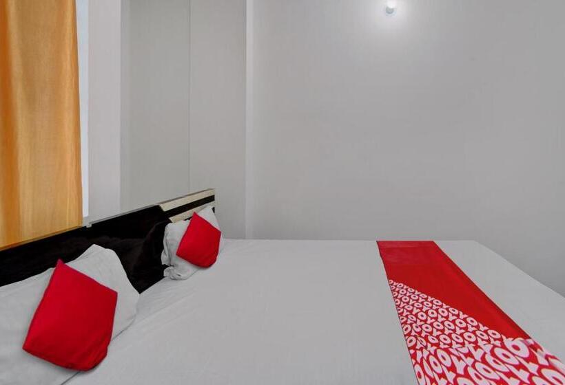 Oyo Flagship Hotel Sangam Palace