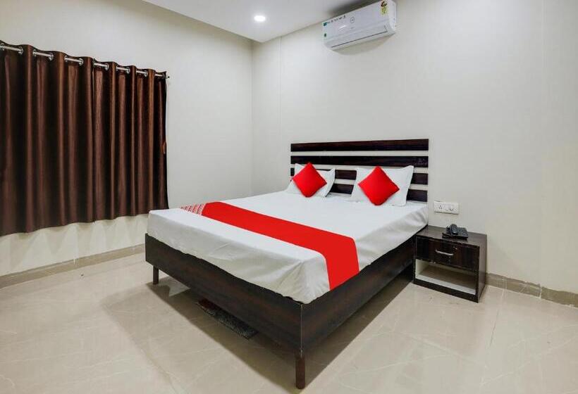 Oyo Hotel Deepali Inn