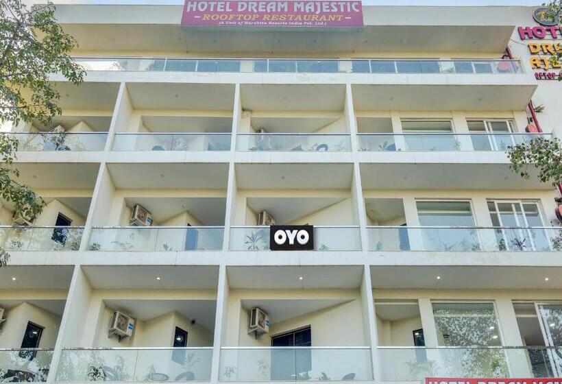 Oyo Hotel Dream Majestic