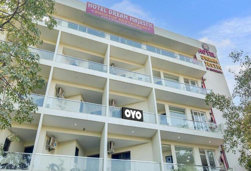 Oyo Hotel Dream Majestic