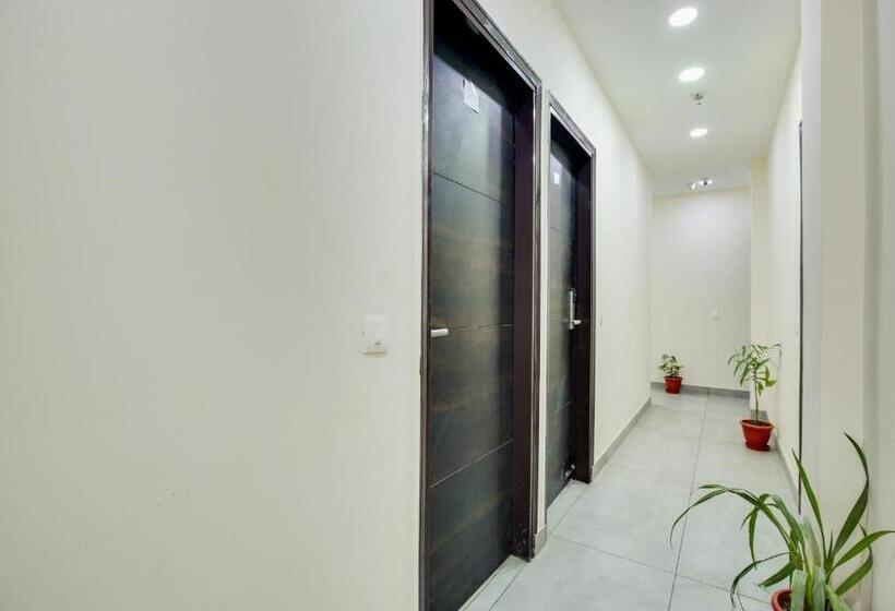 Oyo Hotel Dream Majestic