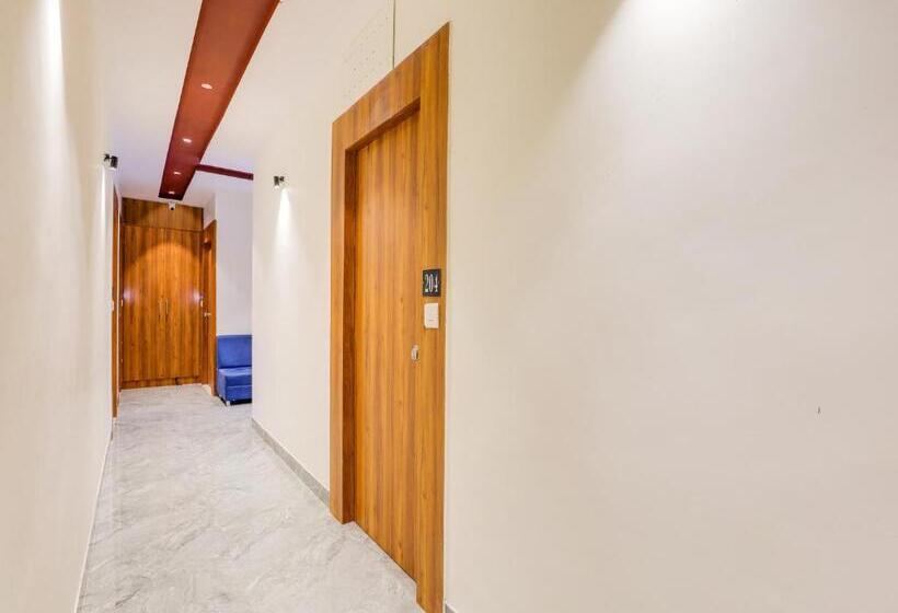 Отель Hill View