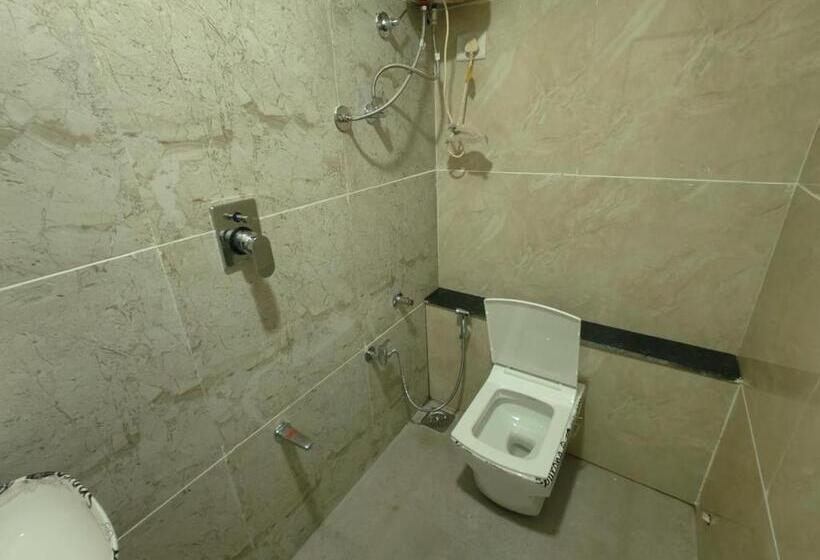 Отель Hill View