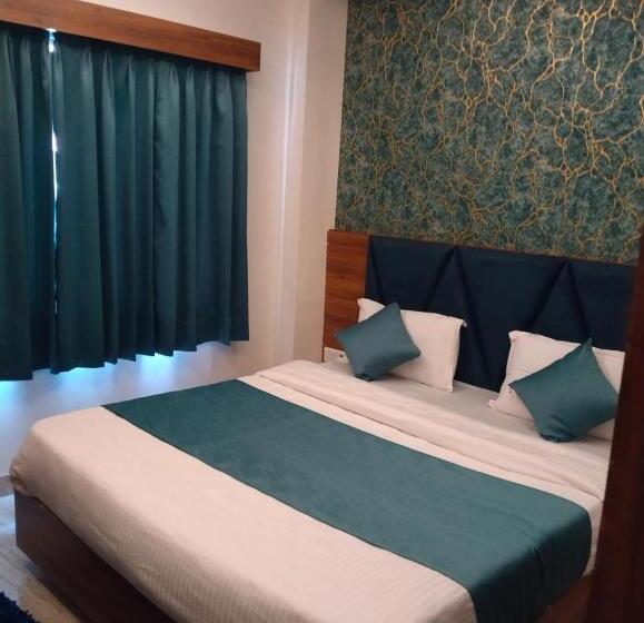 Отель Hill View