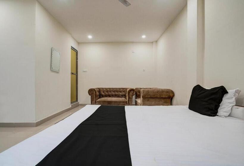 Oyo Hotel Shree Jee Lawan