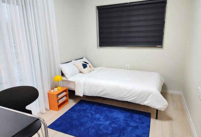 펜션 경산호수뷰 미드센추리&워케이션 3베드