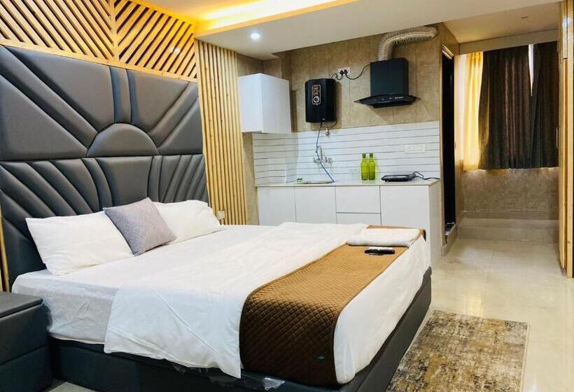 Pensão Bob Adventures