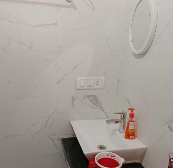 פנסיון Fulora Guest House Only Family Welcomed