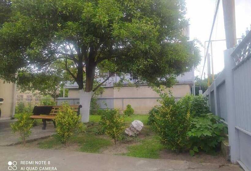 پانسیون Georgian House