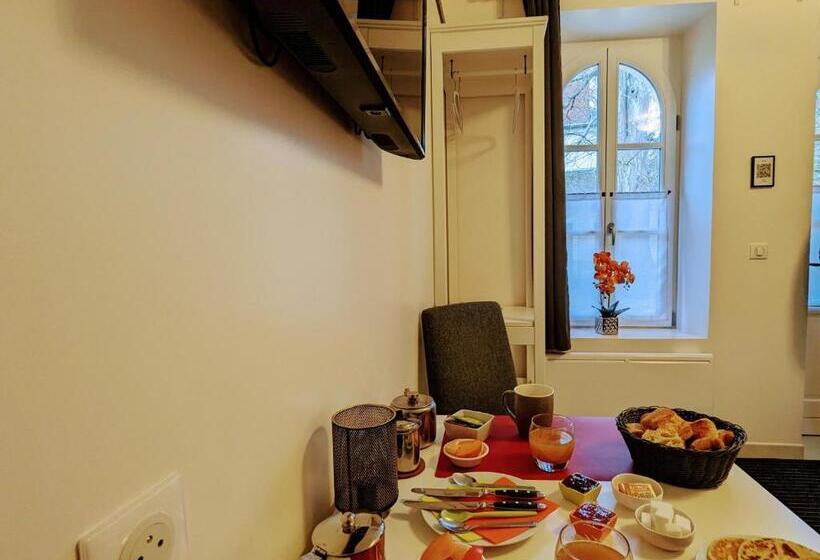 Пансион Guestroom Valençay, 1 Pièce, 2 Personnes Fr 1 591 570