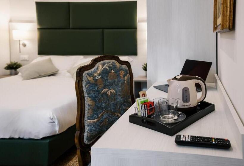 بنسيون Lamì Room & Apartment