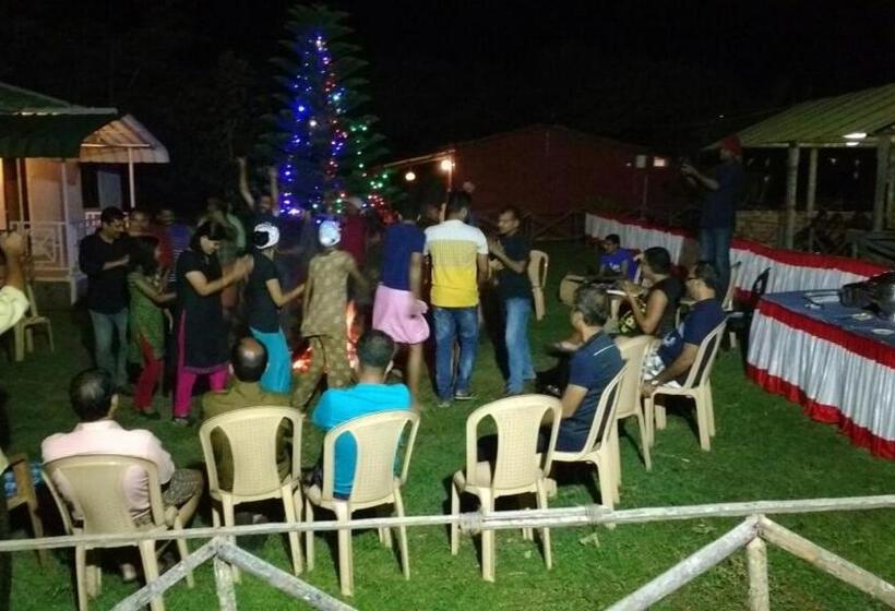 ペンション Maravakandy Resort