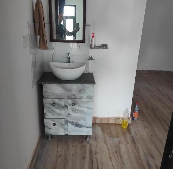 بنسيون Nirvana Home Stay