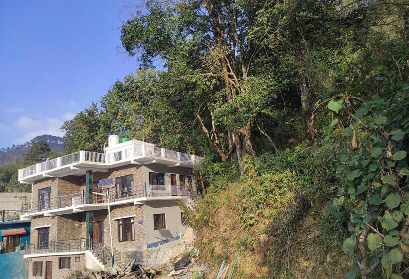 بنسيون Nirvana Home Stay