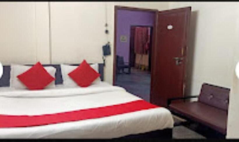 פנסיון Rowdralaya Residency Guwahati