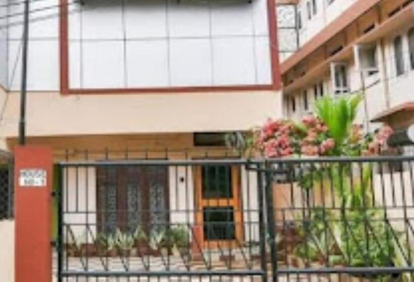 פנסיון Rowdralaya Residency Guwahati
