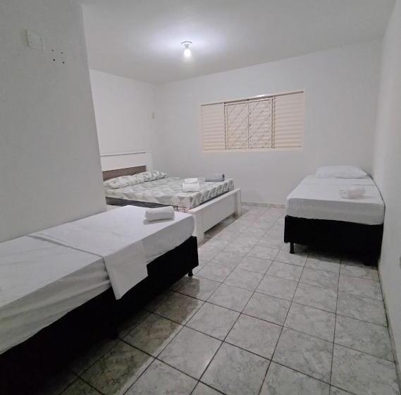 פנסיון Pousada Roosevelt Suíte 01   Pousada Central Prox Rodoviária E Dist Industrial