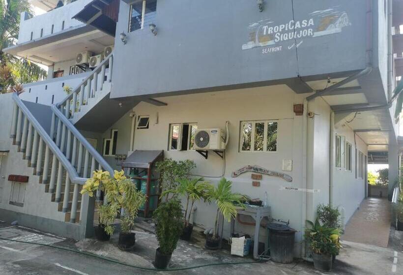 פנסיון Tropicasa Siquijor Seafront Guest House