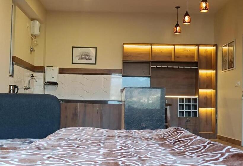 膳宿费 Twin Oaks Kasauli