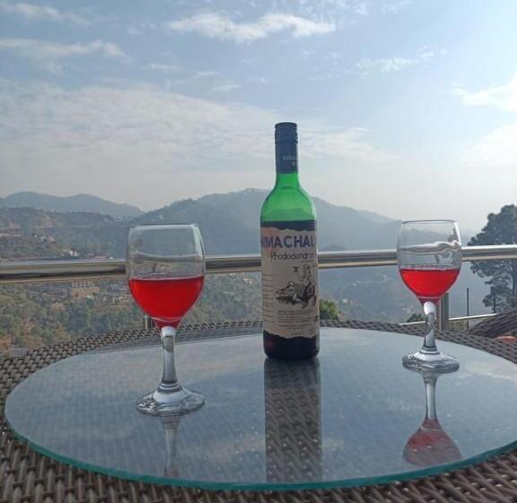 膳宿费 Twin Oaks Kasauli