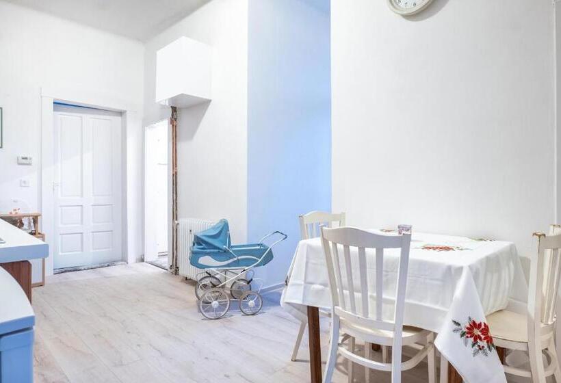 Пансион Vila Opočno