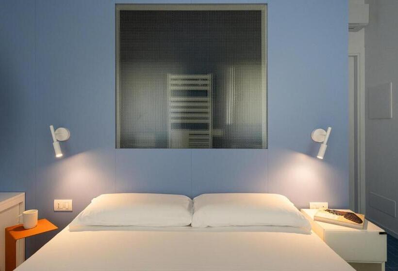 پانسیون Vivo Rooms