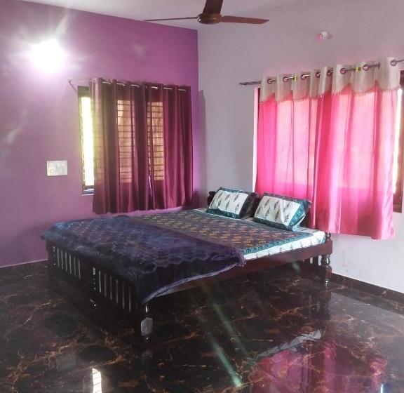 بنسيون Vt Home Beach Stay Leaf