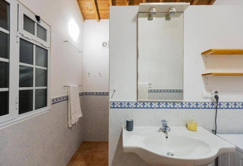 Пансион Welcomebuddy   Traumgarten Rustic House