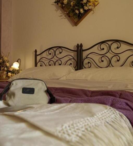 Agriturismo La Burraia Vicino A San Gimignano