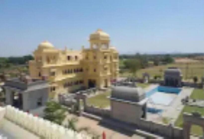 Rajgadhh Palace Resort ,dhaniyana