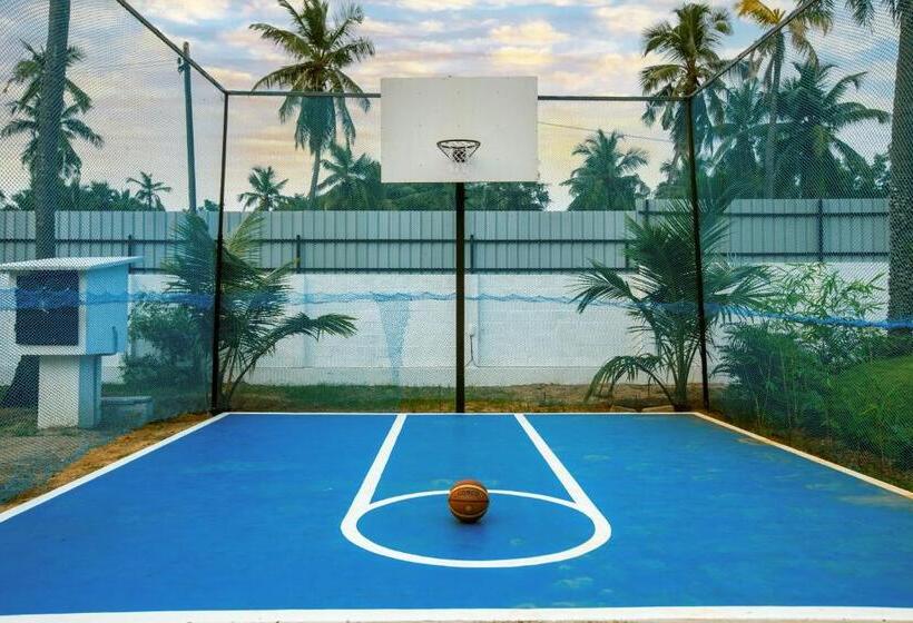 Курорт Athulya Villa  Leisure And Luxury Villas From Embeholidays