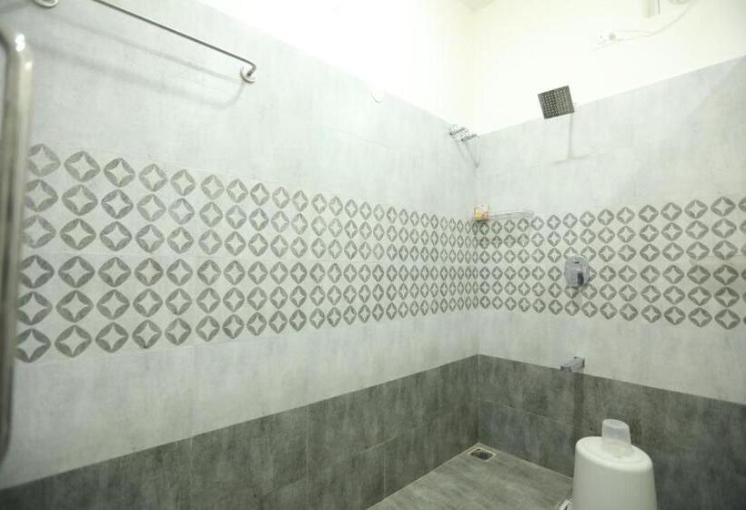 Курорт Athulya Villa  Leisure And Luxury Villas From Embeholidays