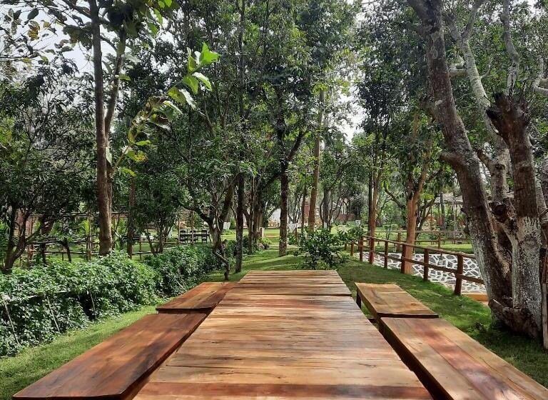 منتجع Bastar Greens Eco Stays