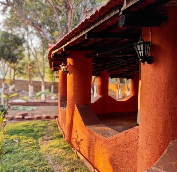 منتجع Bastar Greens Eco Stays