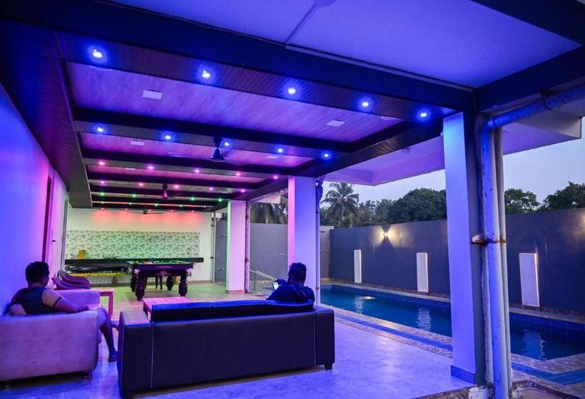 استراحتگاه Divine Stay