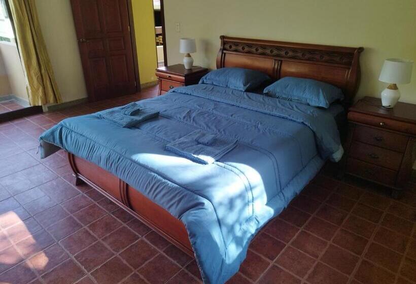 אתר נופש La Rivera Chamba