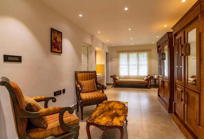 リゾートホテル Makayiram Retreat