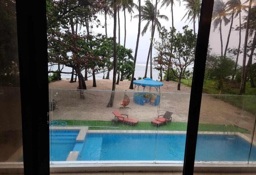 Saffire Beach Resort And Glamping