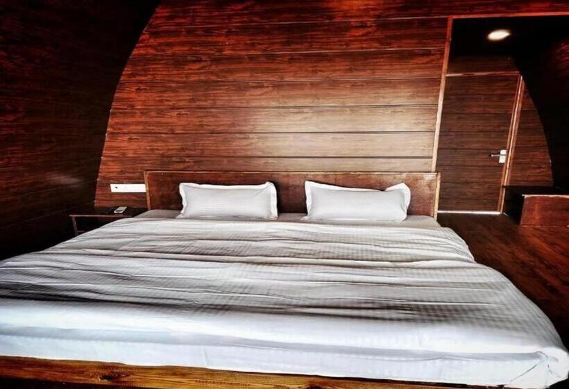 Samadhan Lake Side Resort Maval