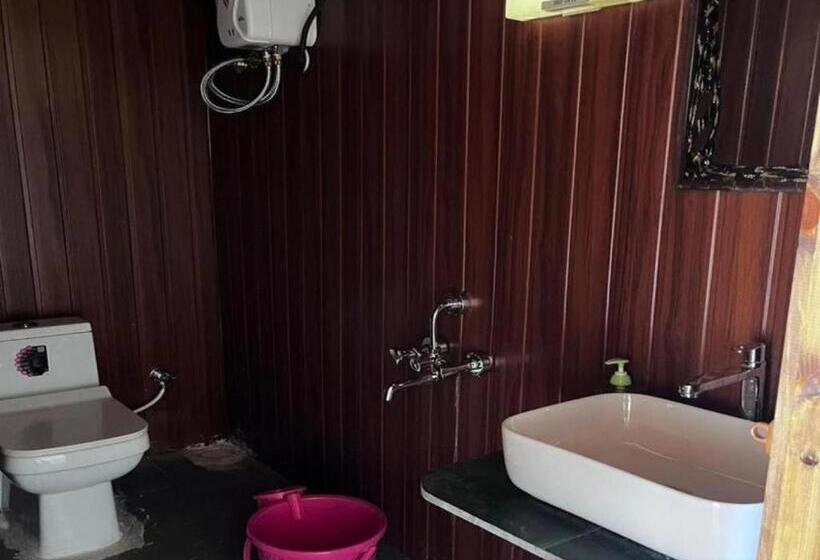 Samadhan Lake Side Resort Maval