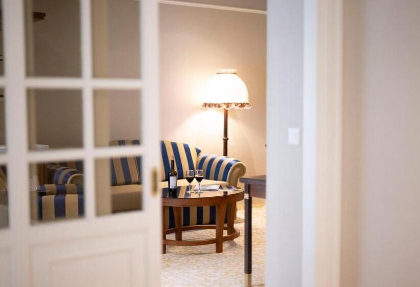 Scuol Palace   Culture, Nature & Health