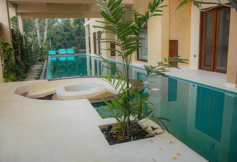 Spicepeek Boutique Hotel Cmb Airport