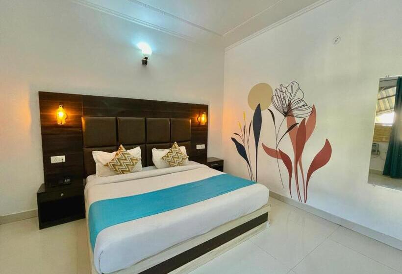 הוסטל The Wraveler Tapovan Rooms And Dorms