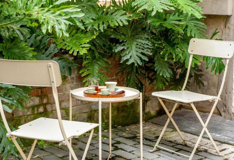 Wuyu Hotel   Chongqing University & Ciqikou Ancinet Town