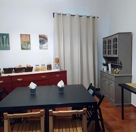 Общежитие Casa Maria Victoria