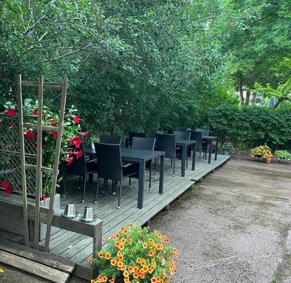 فندق صغير Gästhem Neptun