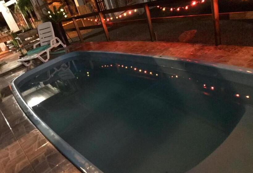 ユースホステル Pousada Vilamar