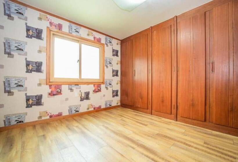 Anseong Lake Pension